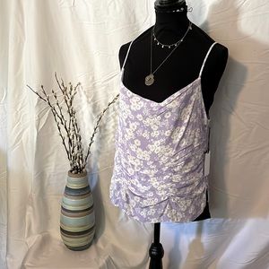 NWT Astr viscose ruched lavender daisy top